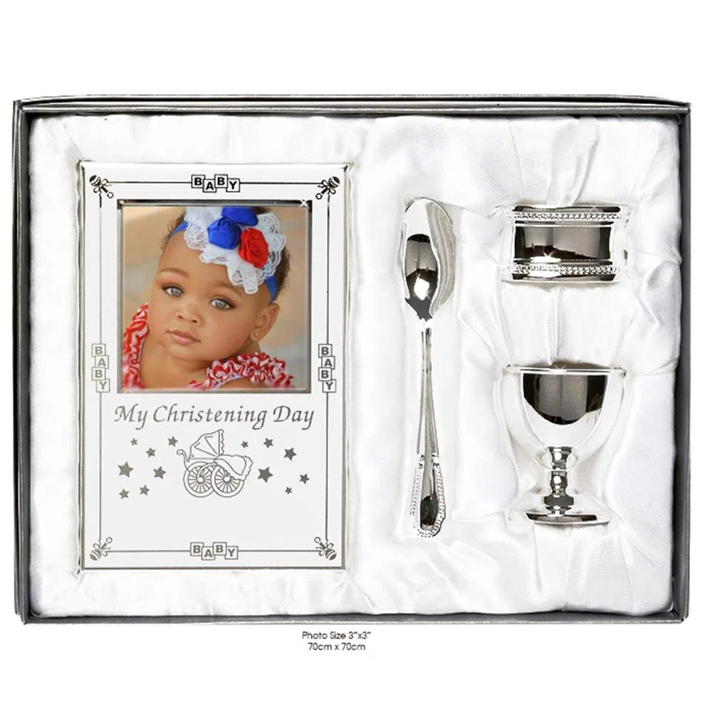 Bellissimo set regalo per battesimo placcato in argento, 4 pezzi, include portauovo, cucchiaio, cornice per foto del bambino, portatovaglioli in confezione regalo