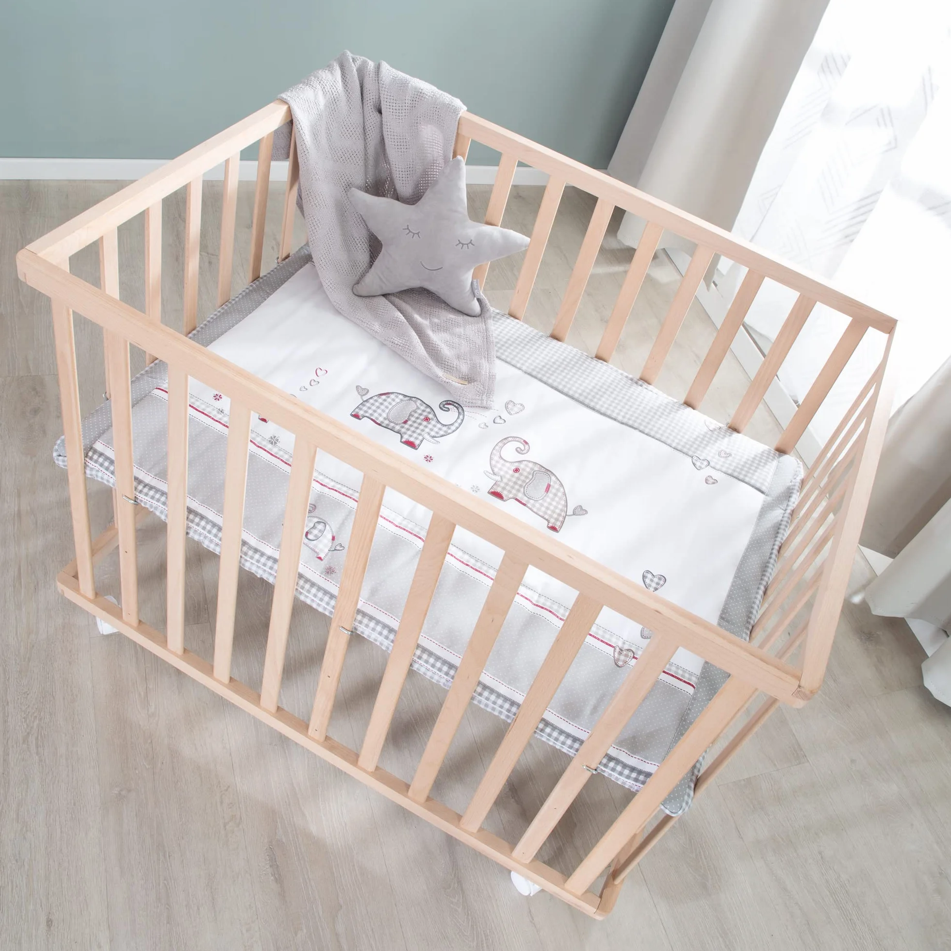 roba Box Rettangolare per Bambini Jumbo Twins - 75 x 100 cm - con Materassino e Ruote con Freni - 3 Altezze Regolabili - 0-24 Mesi - Legno Naturale