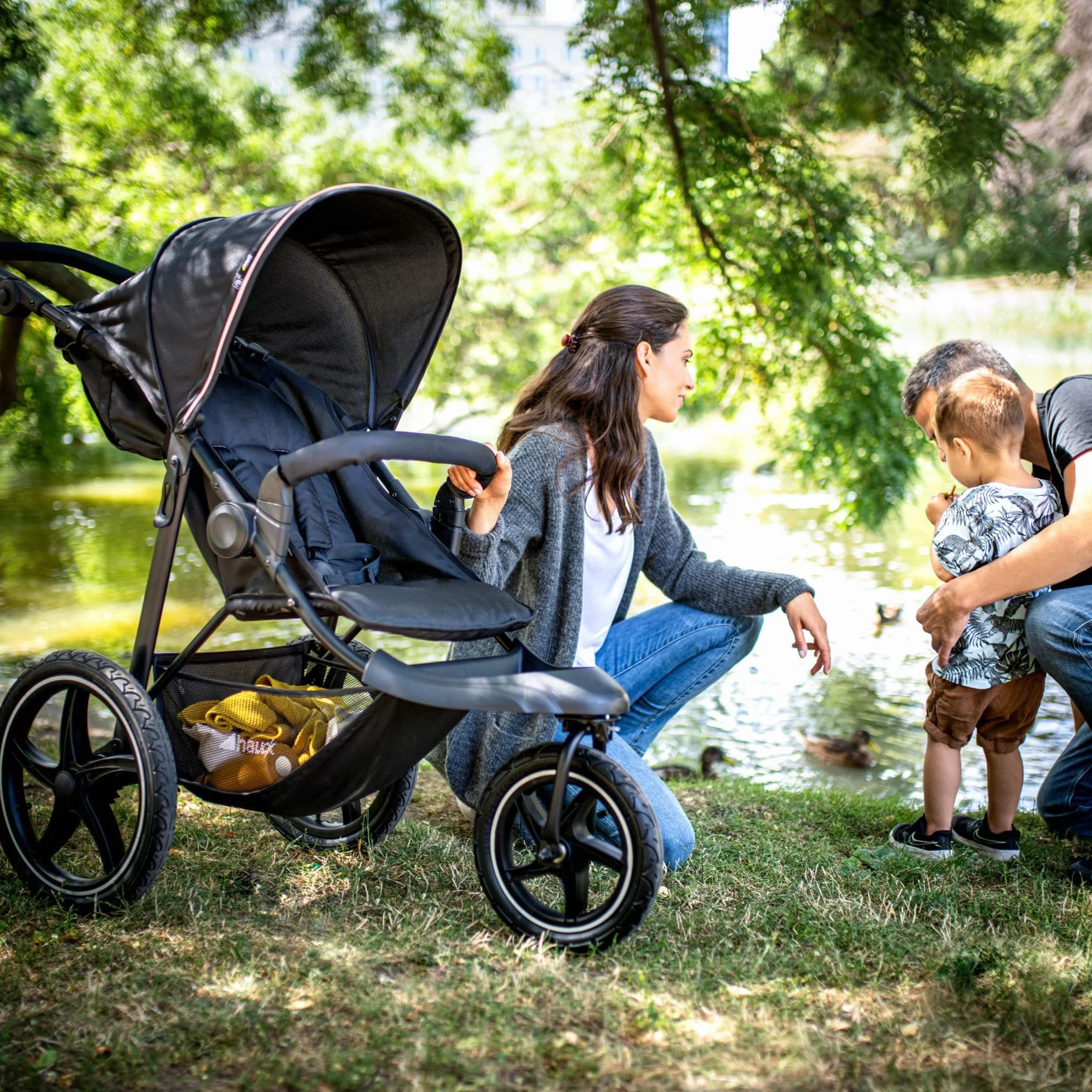 Hauck Passeggino 3 Ruote Runner 2 z Kołami XL, 22 kg, Reclinabile, Regolabile, UPF 50+, Cesto 3 kg, Pieghevole, Nero