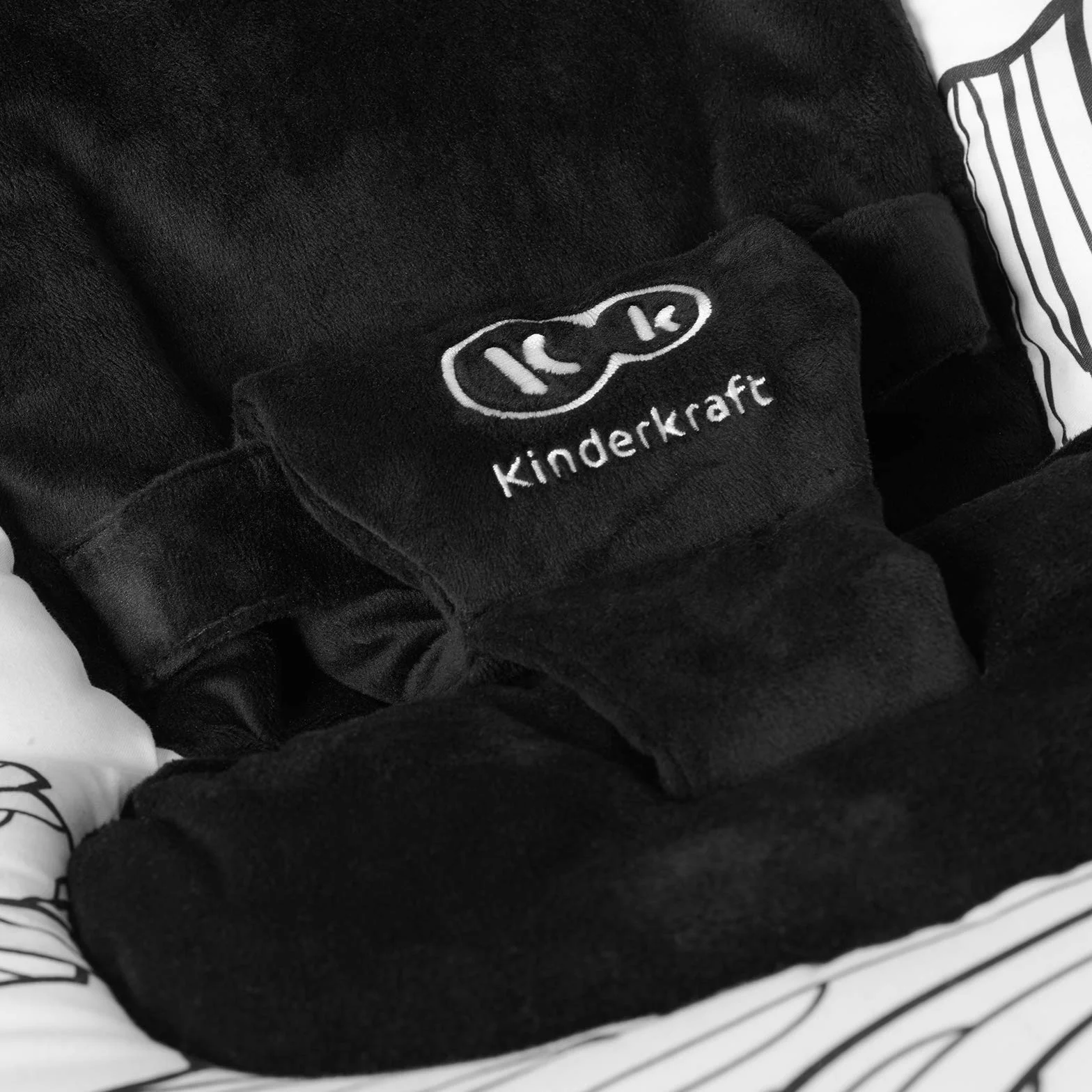 Kinderkraft Sdraietta Neonati FINIO Seggiolone Dondolo 0-9 kg Nero