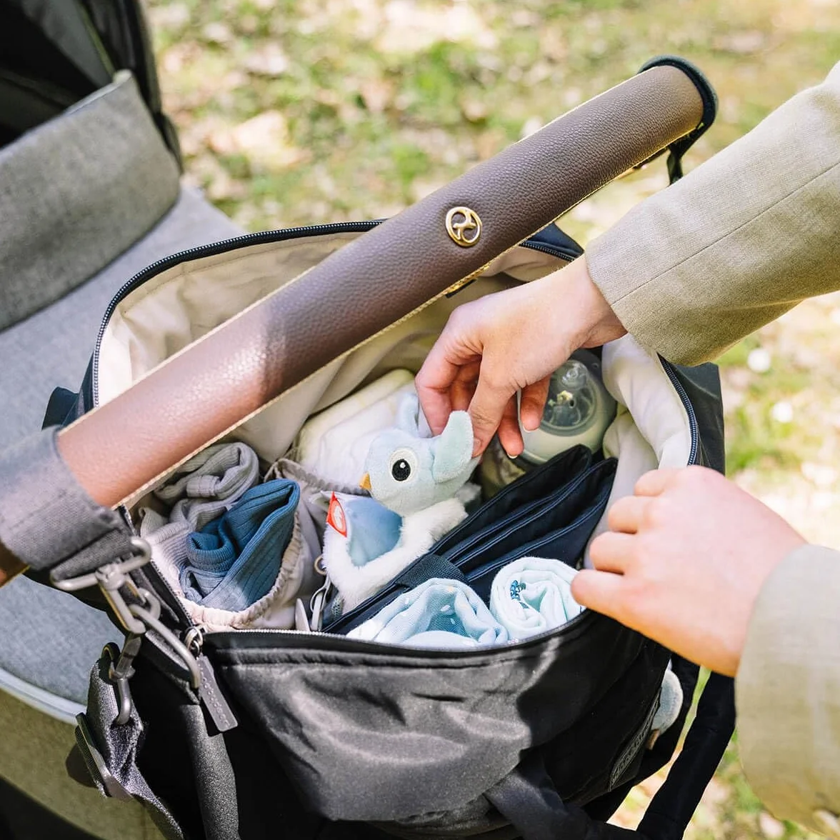 Done by Deer Trapuntata Borsa Fasciatoio 100% Poliestere Riciclato Due Ganci Inclusi