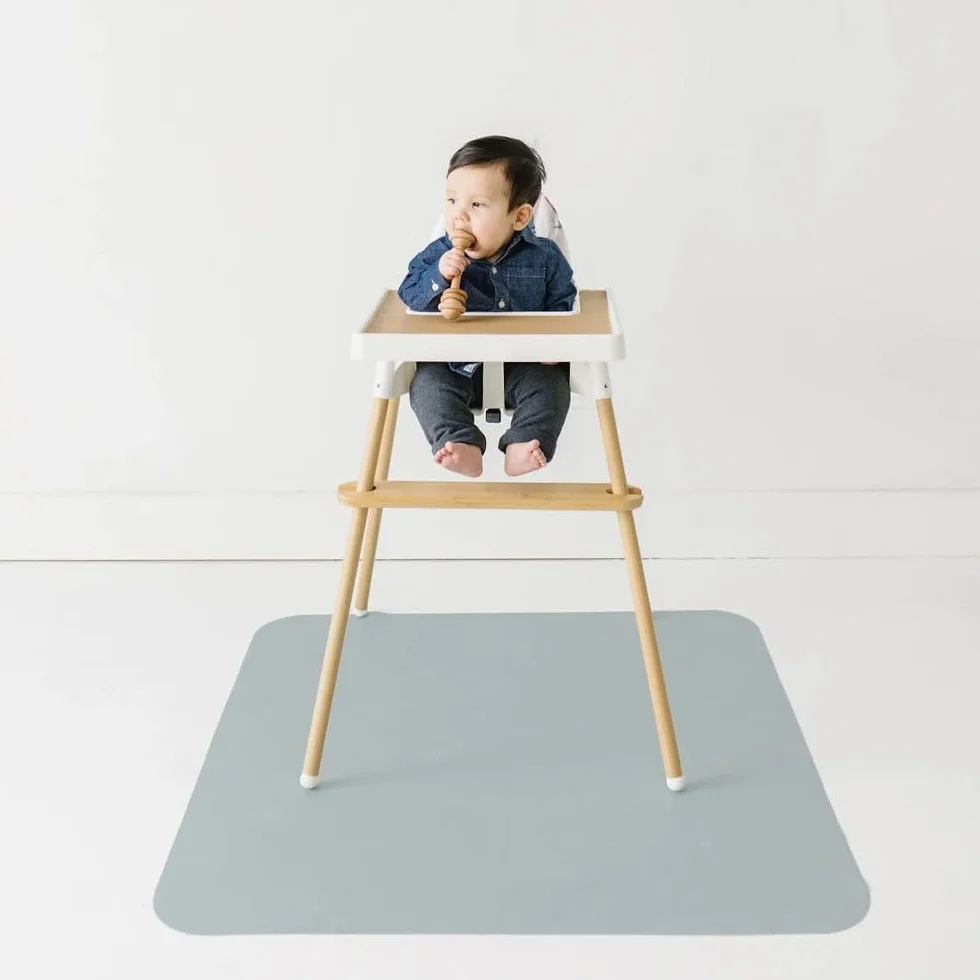Tappetino in Silicone 100x100 cm – Antimacchia, Impermeabile, Antiscivolo – Tappeto Multiuso per Bambini, Sotto Seggiolone, Svezzamento, Giochi, Attività Creative – Senza BPA