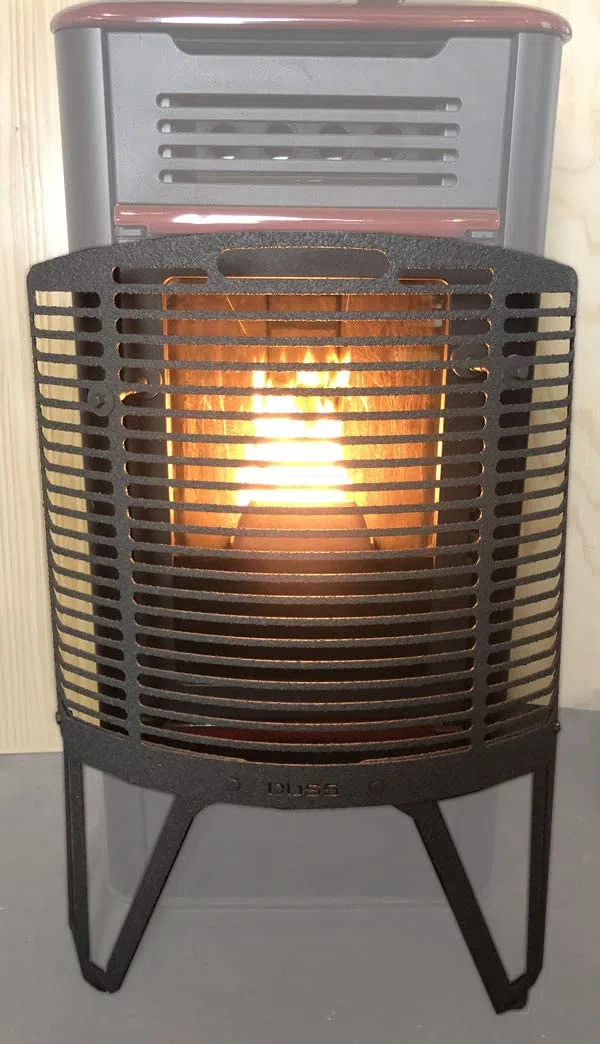 DUSS ® XL Protezione per Stufa a Pellet e Legna. Sicurezza per il Vetro Contro le Ustioni Sicurezza per Bambini, Neonati e Animali Domestici. Alt 86cm Lar 56cm Pro 10cm. Montaggio Facile. Anti Calore