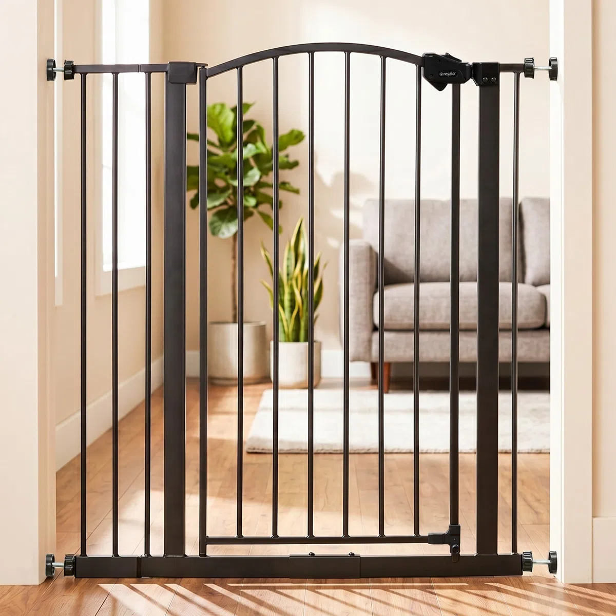 Regalo Safety 91.4cm Extra Tall Arched Baby Gate for Doorways & Bottom of Stairs, Fits Openings 75-87cm (Extension Included), Pressure Mounted for Babies, Toddlers & Pets, Bronze