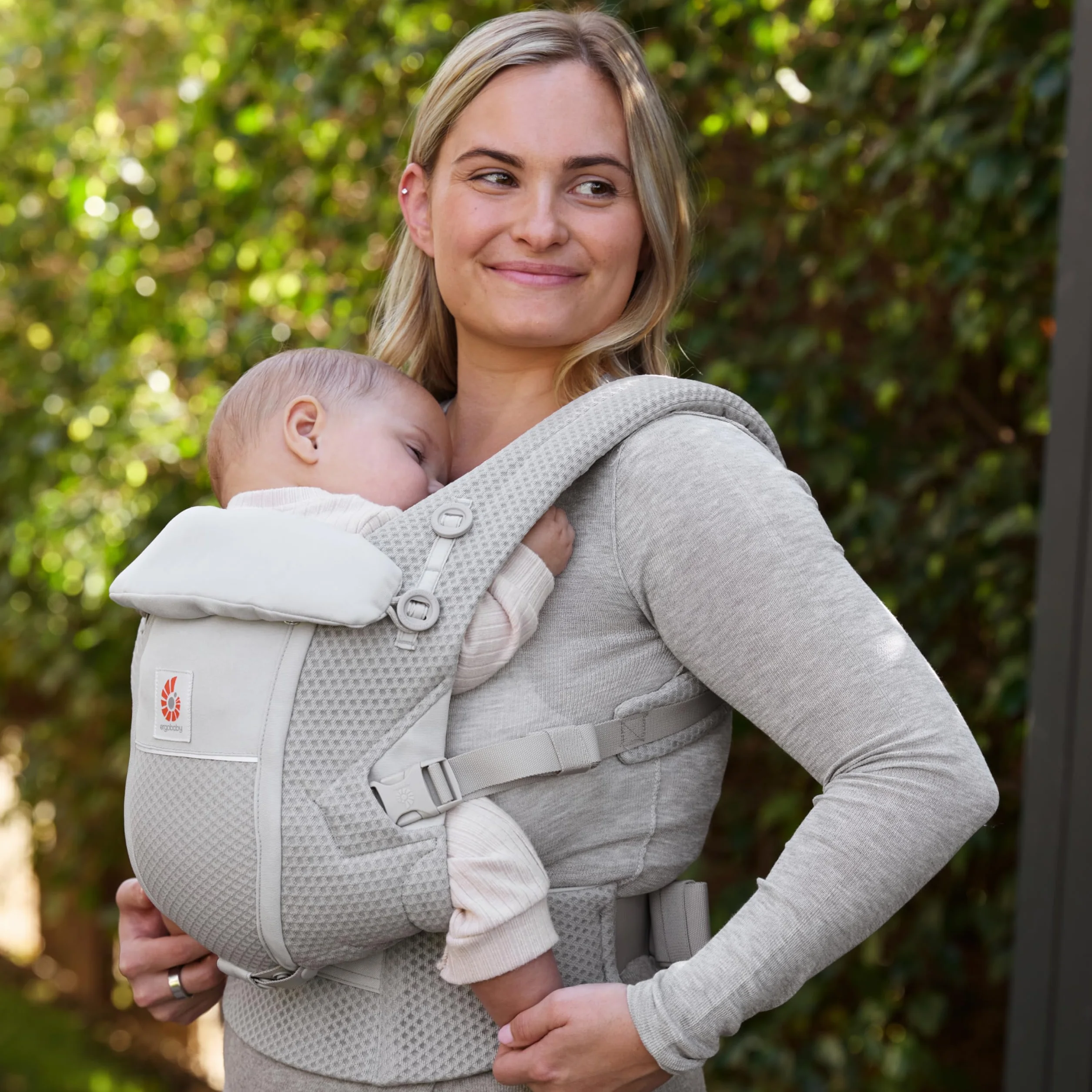 Ergobaby Baby Carrier Adapt Soft Flex Mesh Pearl Grey