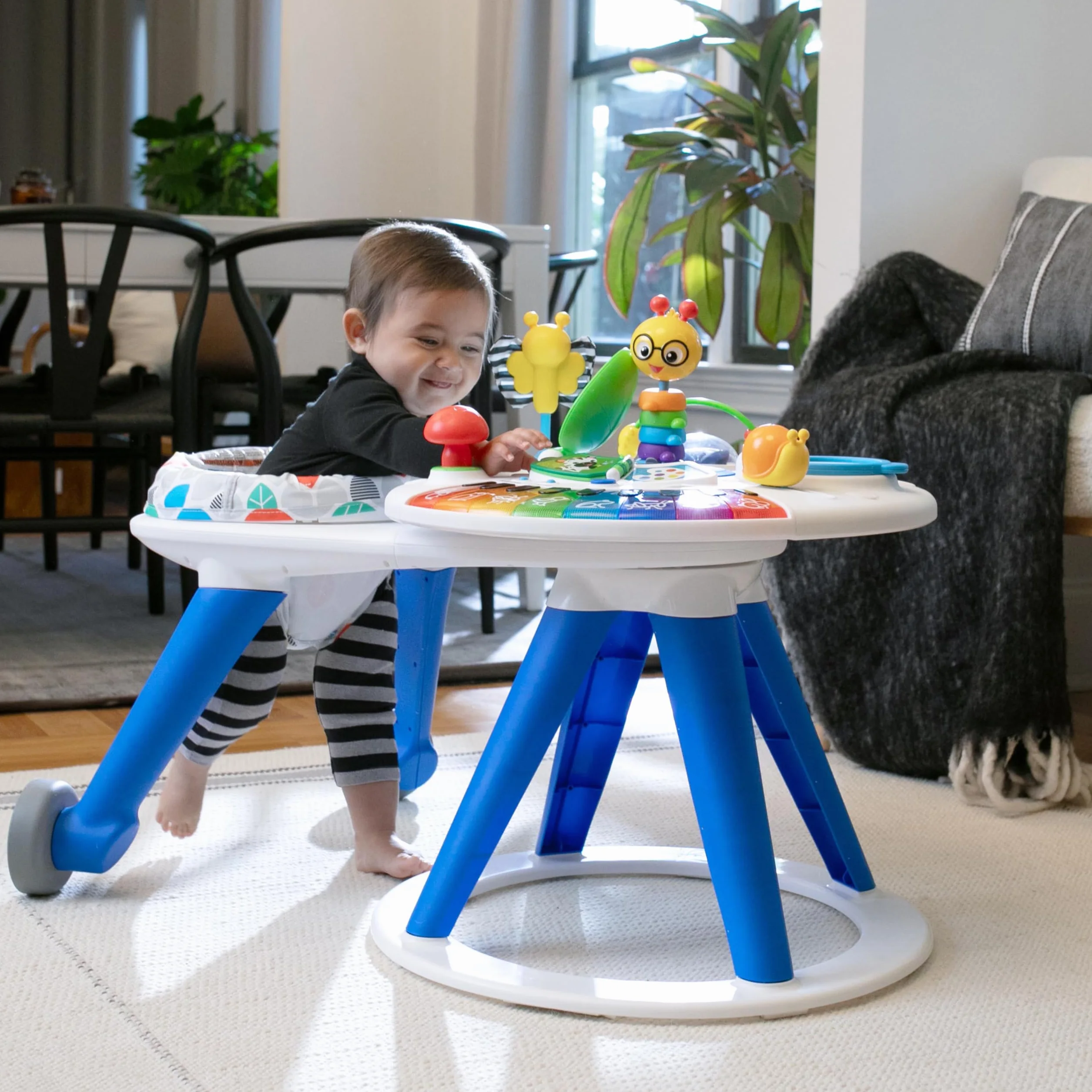 Baby Einstein Around We Grow Centro Attività e Tavolo Girello Evolutivo Multilingue, Sedile Girevole 360°, Altezza Regolabile, dai 6 Mesi+
