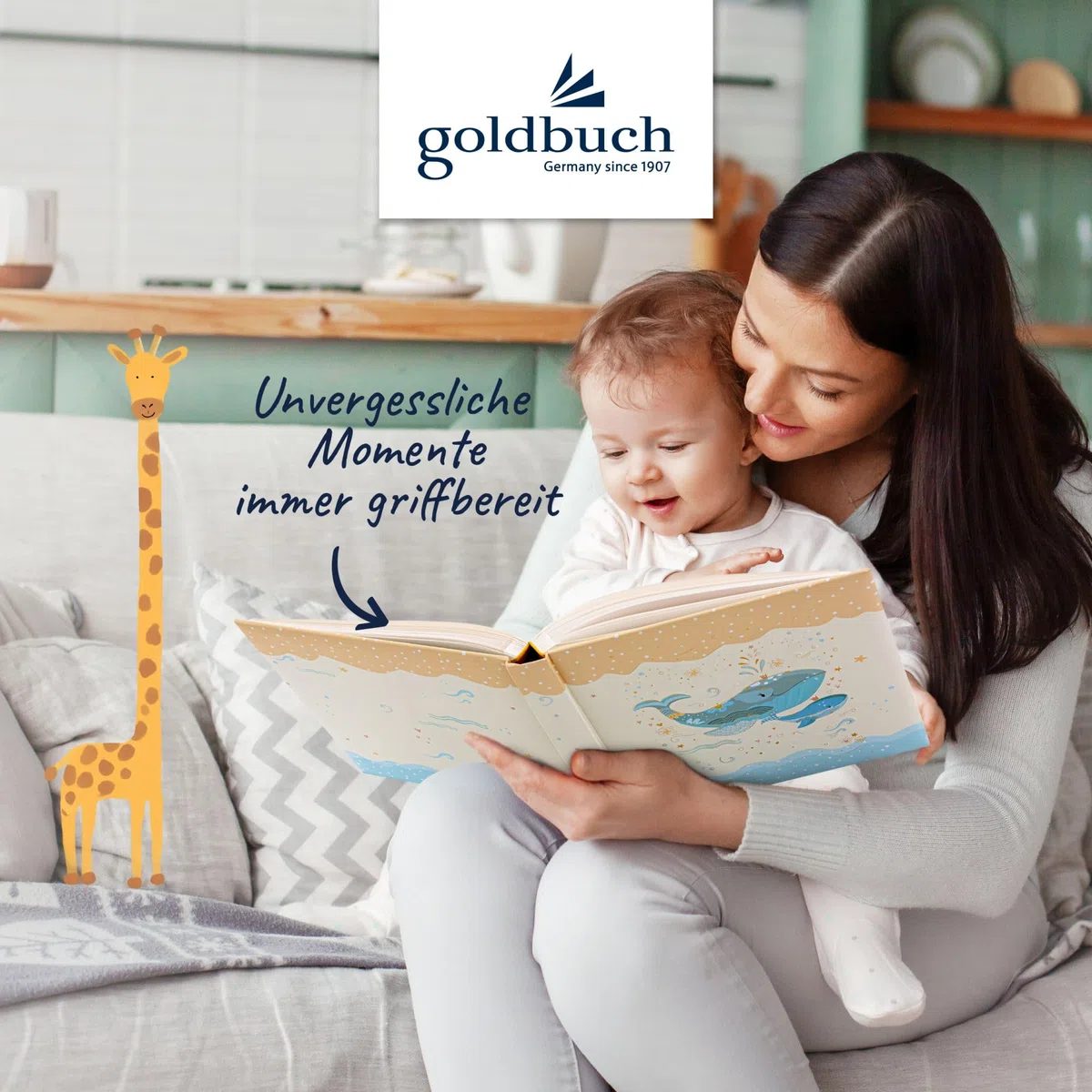 goldbuch 15 395 Blue Whale - Album fotografico per neonati, 30 x 31 x 4 cm, 58 pagine bianche e 4 pagine illustrate, copertina in stampa con motivo balena, album, album fotografico, colore: Beige/Blu
