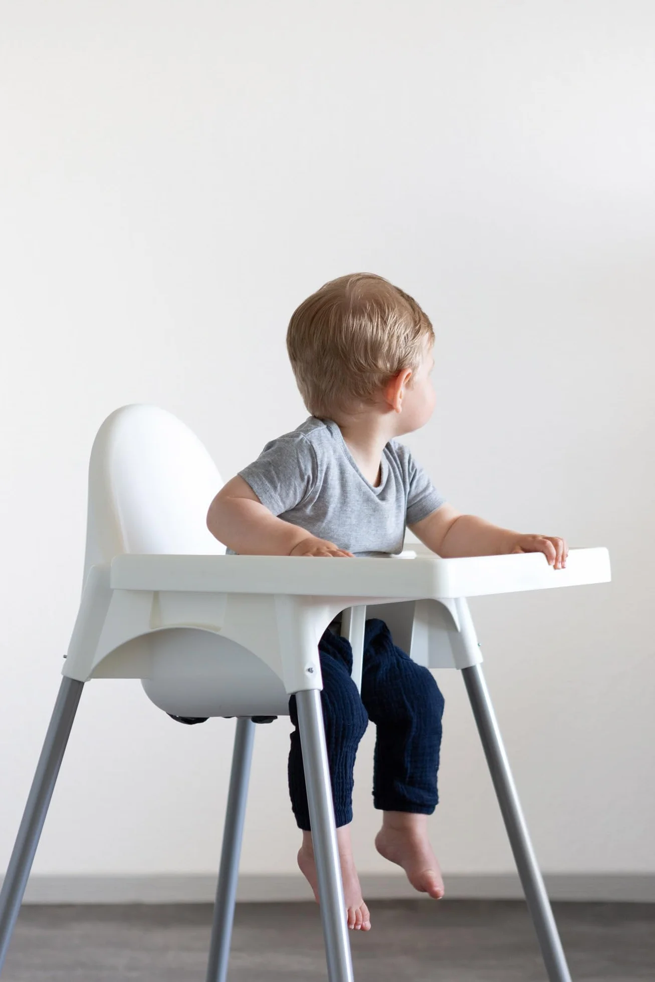 Ikea Antilop Seggiolone bianco metallo con vassoio cintura sicurezza