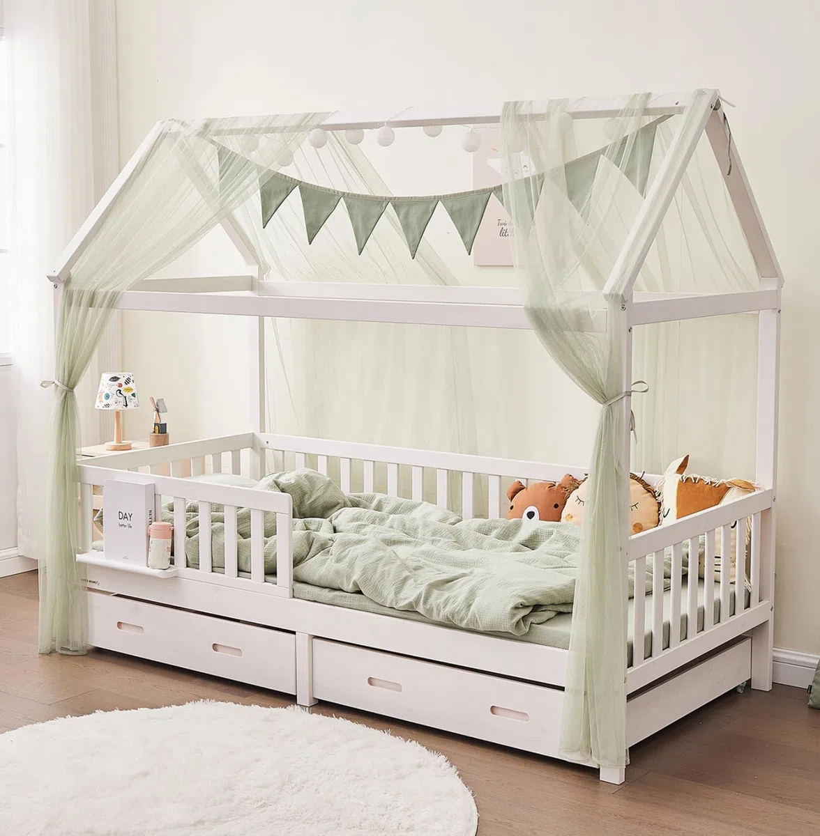 ALAVYA HOME® Set di 4 decorazioni per letto di casa, con 2 baldacchini, 1 bandierine, lunghezza 300 cm, per lettino, cameretta dei bambini, bandierine, 100% cotone biologico, 150 x 350 cm, con catena