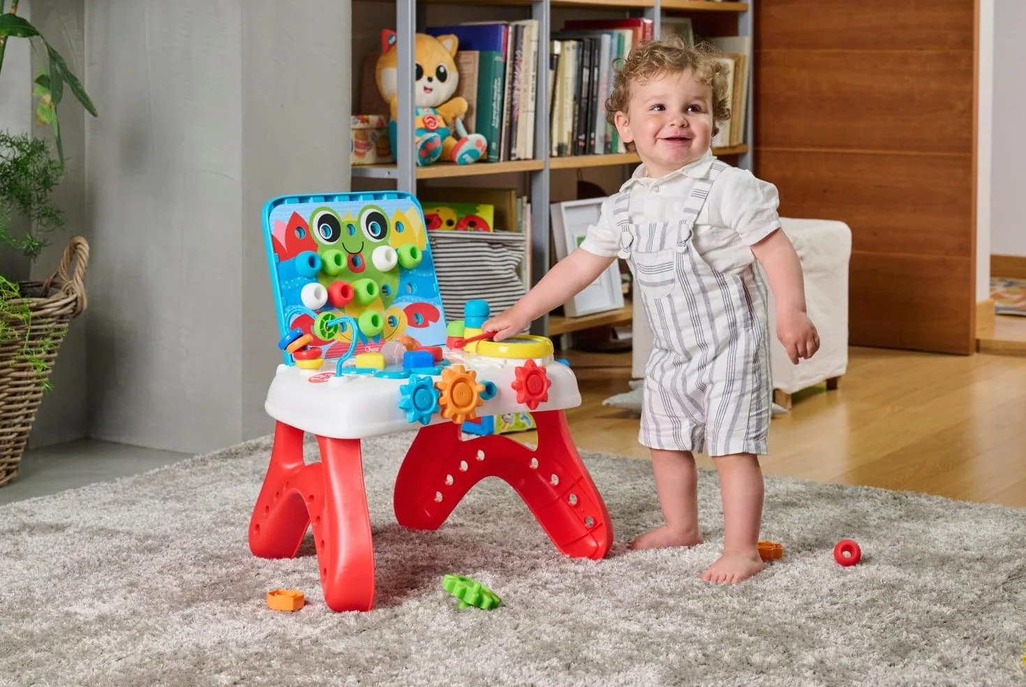 Chicco Gioco Tavolo Art&Craft Banco multiattività bilingue Gioco Educativo attività Elettroniche Tavolo interattivo 10 m- 4 Anni