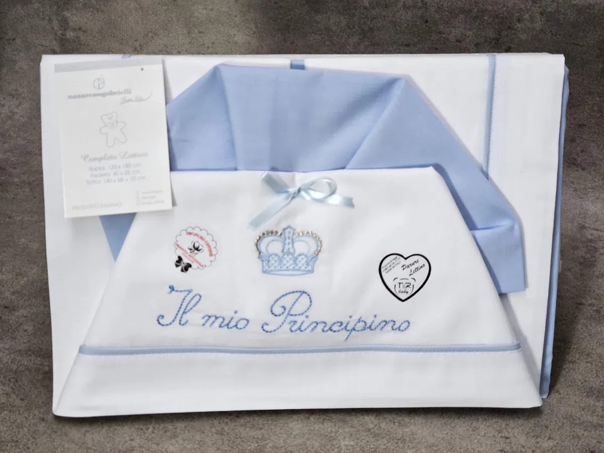 T&R Baby Coordinato Lenzuola per Culla/Lettino/Carrozzina 3 Pezzi in Cotone Bianco Ricamato Nazareno Gabrielli (Celeste Disegno 11, Culla/Lettino 120 x 180 cm.)