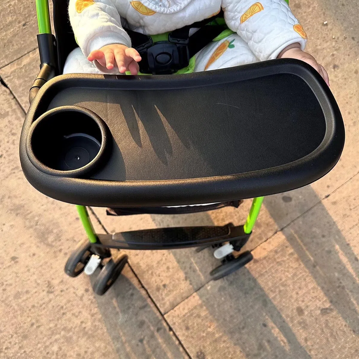 Vassoio Snack Per Carrozzine Portabibite - Passeggino Con Portabicchieri Clip Regolabile Vassoio Portaoggetti Divisorio Per La Maggior Parte Dei Tipi Di Passeggini Con Braccioli Partizione