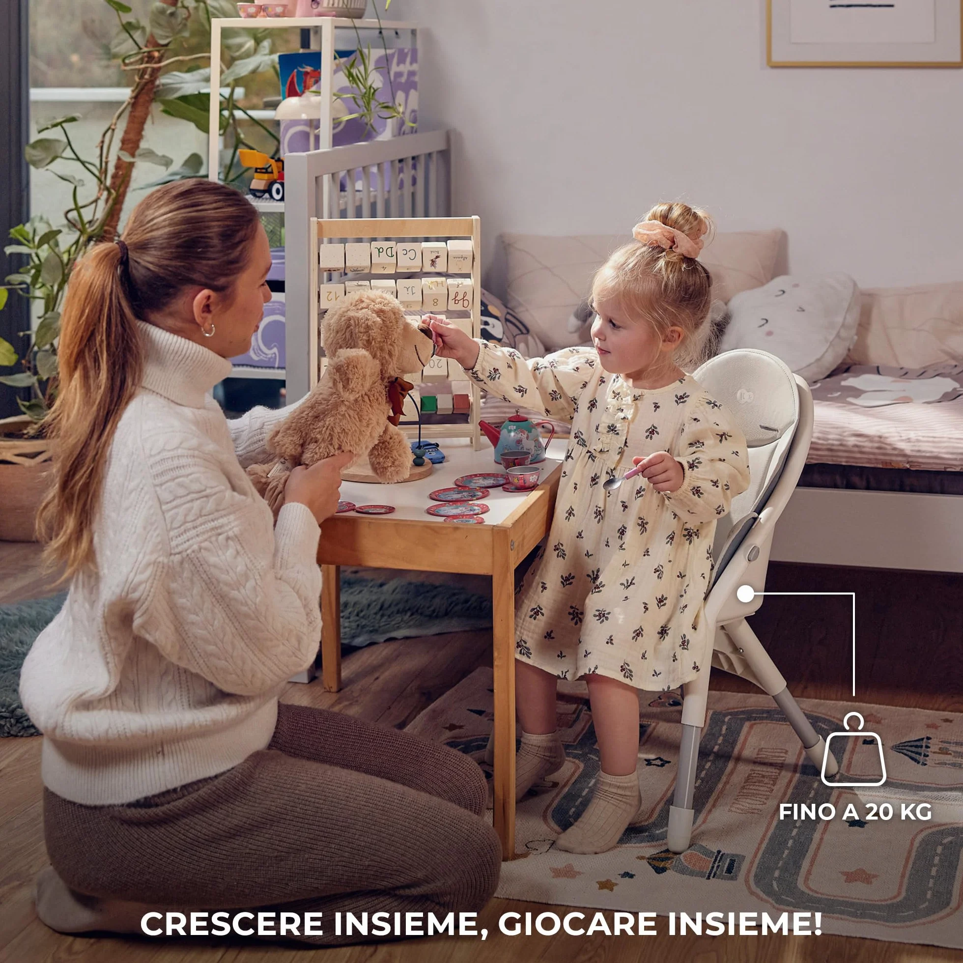 Kinderkraft DINNLY Seggiolone Pappa Rialzo da Sedia Vassoio Regolabile per Bambini 6 Mesi-5 Anni Grigio chiaro