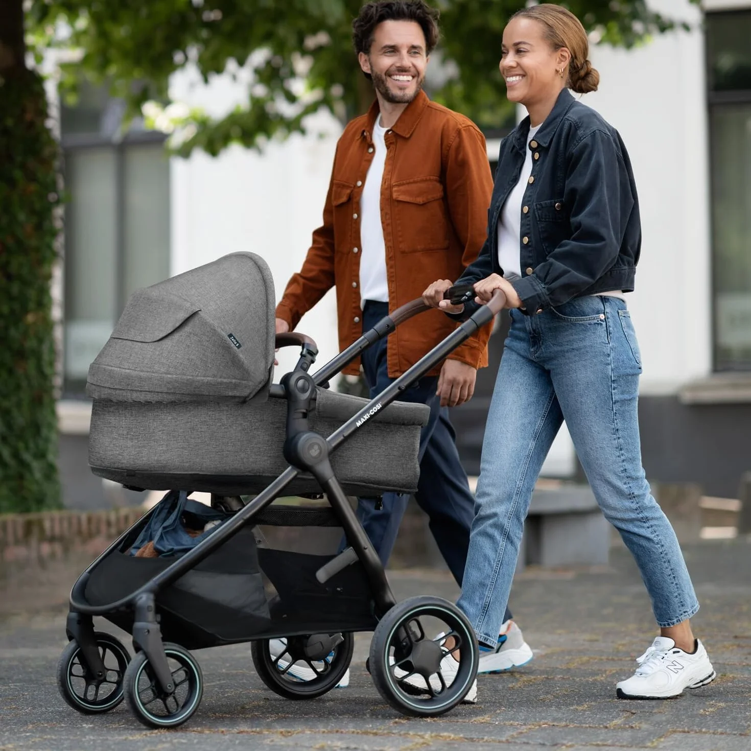 Maxi-Cosi Zelia S Trio 3 w 1 Passeggino neonati 0-4 anni 22 kg Grigio