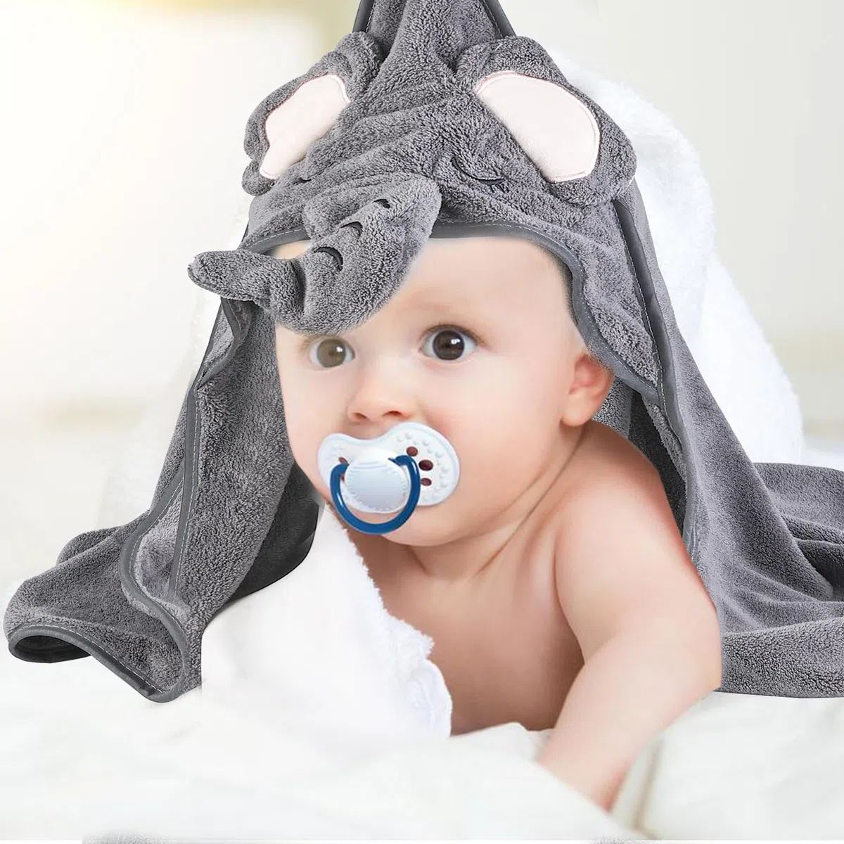 Cesto regalo per neonati: 9 in 1, set regalo per nascita, baby shower con fazzoletto triangolare, cestini, biglietti di nascita, biglietti di auguri, calzini, peluche, vestiti, copertine, sonagli in