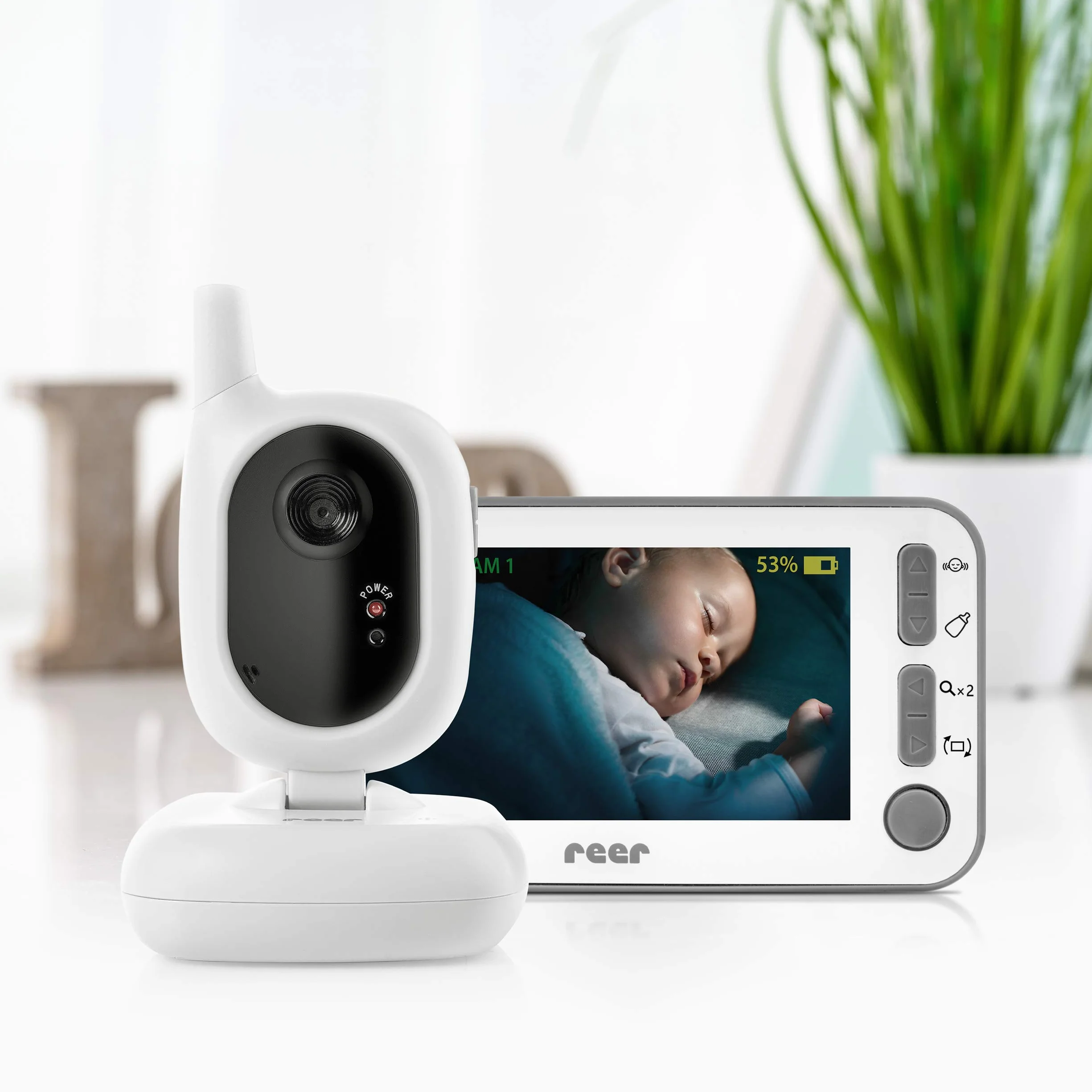 BabyCam L