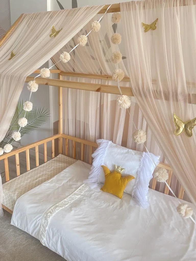 Baby Fancyroom Letto a baldacchino per letto dei bambini, per cameretta dei bambini, tenda a baldacchino, per ragazze, camera della principessa (beige, 360 cm, con 5 farfalle dorate)