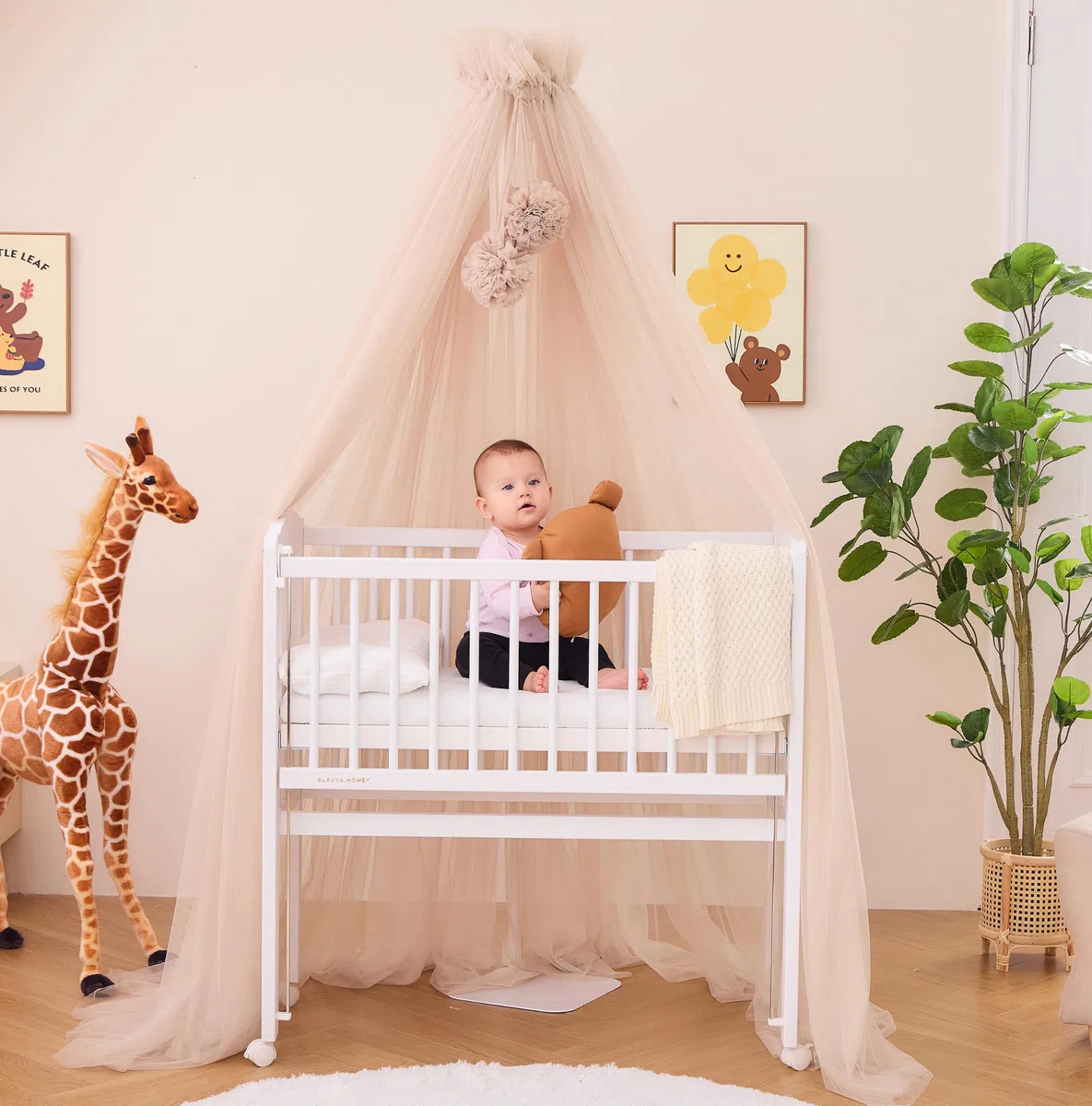 ALAVYA HOME Baldacchino in tulle, lunghezza 120 cm, per culla e culla, zanzariera con 2 pompon e baldacchino, decorazione per la cameretta dei bambini, protegge e incanta il vostro bambino durante il