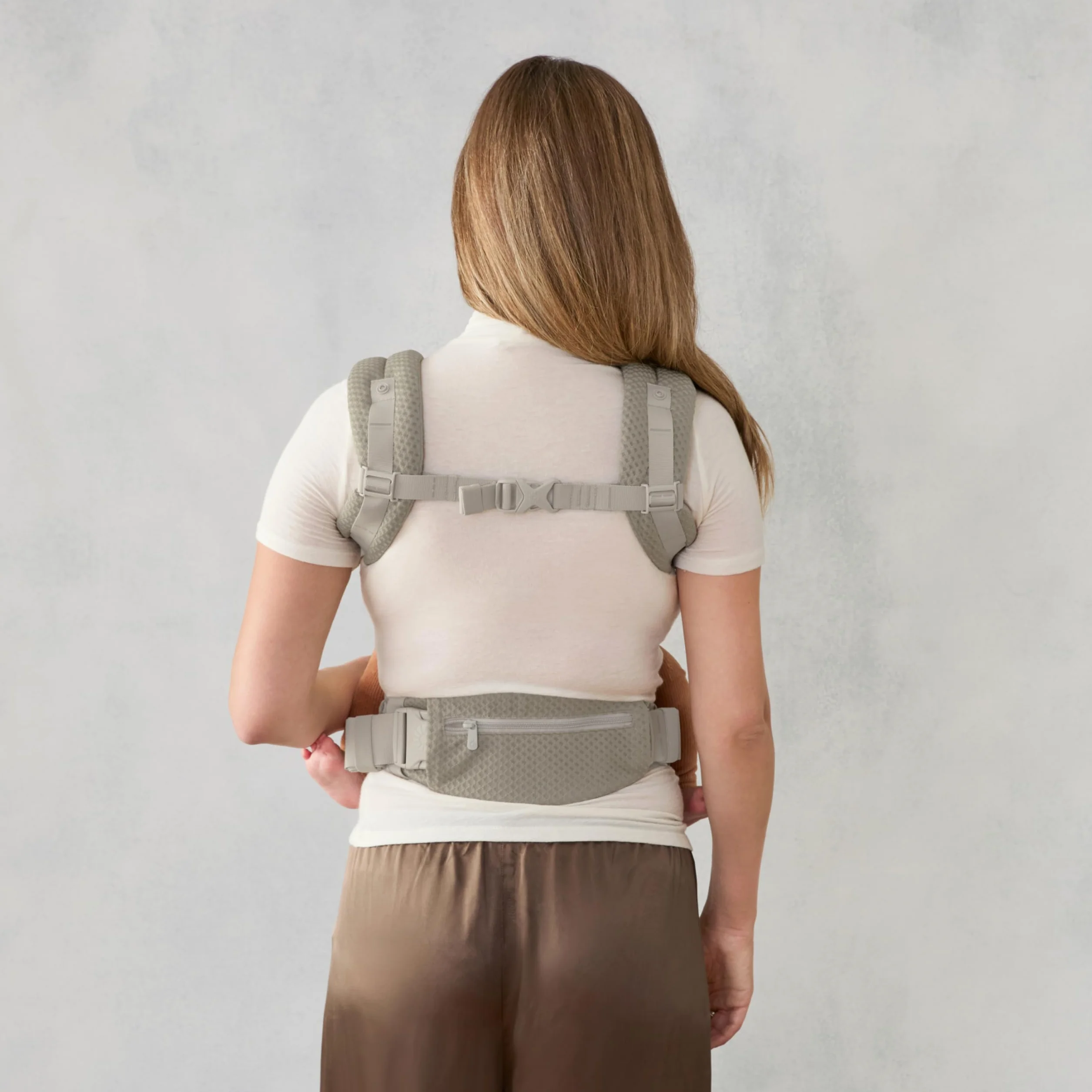 Ergobaby Omni Deluxe - Marsupio ergonomico a 4 posizioni in rete per neonati fino a 20 kg, sistema da viaggio, colore: verde oliva