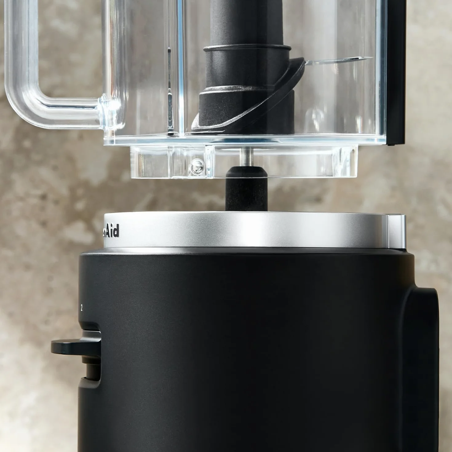 KitchenAid Tritatutto senza fili 1,18L 2 velocità pulse Lama inox frusta 25 minuti Nero Senza batteria