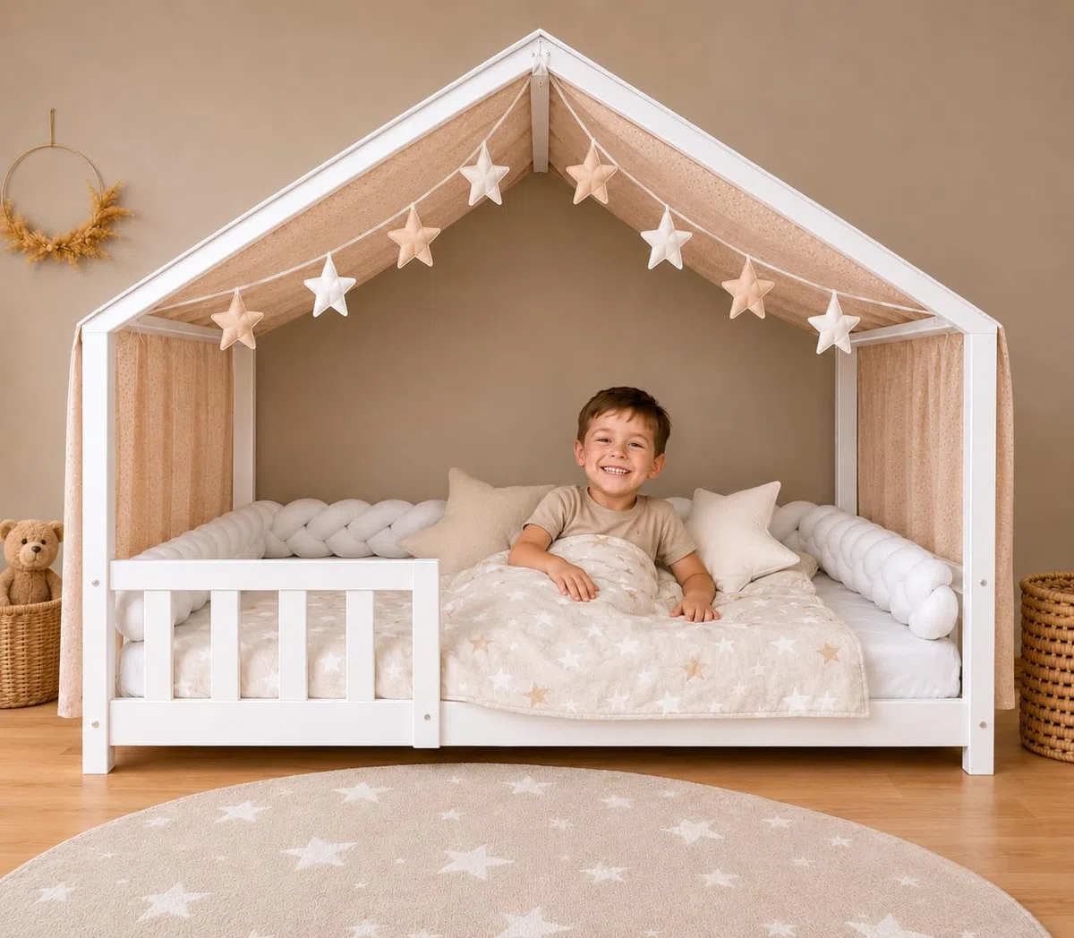 YellowNest Tenda per Letto Montessori - Tenda Letto Bambini per Letto - 100% Mussola di Cotone - Con o senza Ghuirlanda (Beige, 130 x 400 cm)