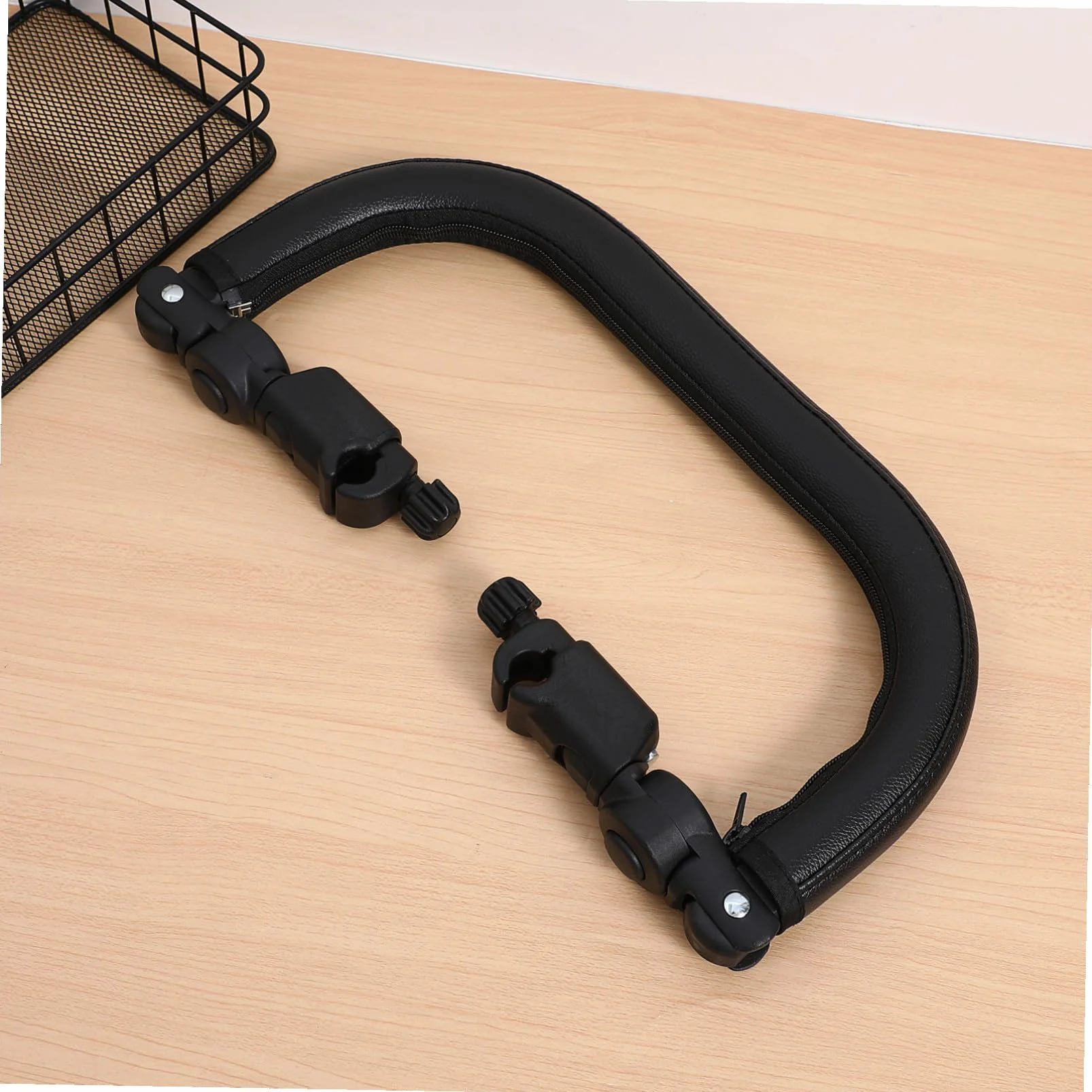 Toyvian Barra Paraurti Universale Per Passeggino Maniglia Bracciolo Sostituzione Barra Trasversale Pelle Pu Nera Paraurti Bracciolo Passeggino Maniglia Staccabile Del