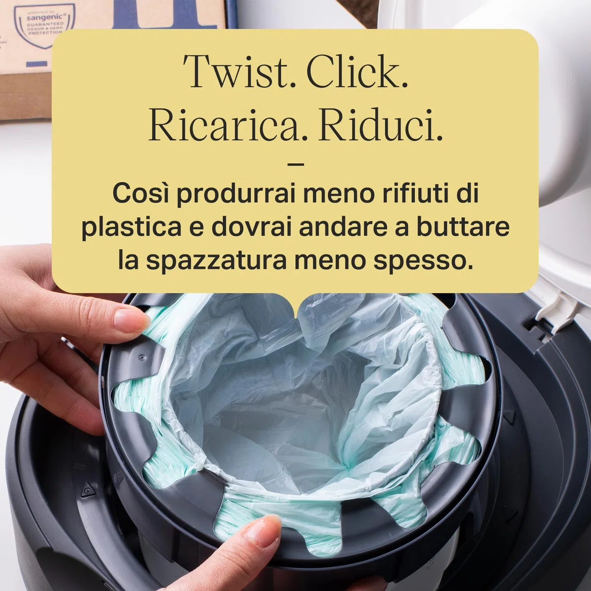 Tommee Tippee Sacchetti per mangiapannolini Twist & Click, 12 ricariche da 10,5 metri, pellicola antibatterica* multistrato, da inserire nella ricarica in uso, 12 x 10,5 m