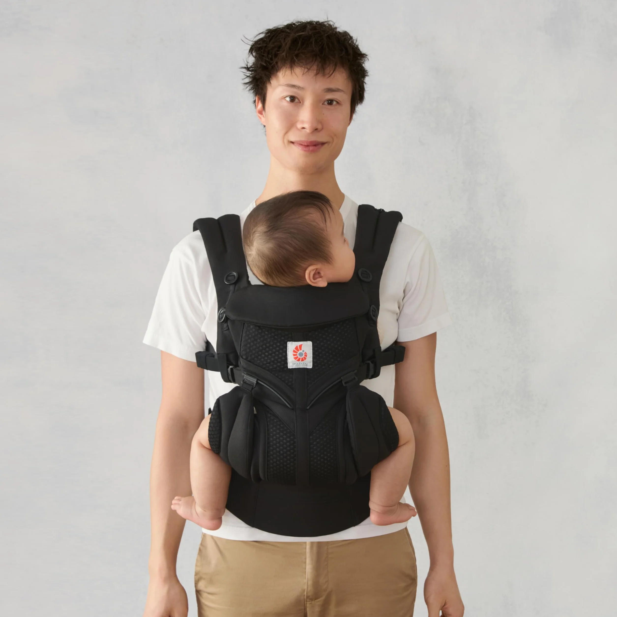 Ergobaby Omni 360 Cool Air Mesh Marsupio Neonati Ergonomico 0 36 Mesi, 4-in-1 Zaino Porta Bebe Traspirante, Onyx Black